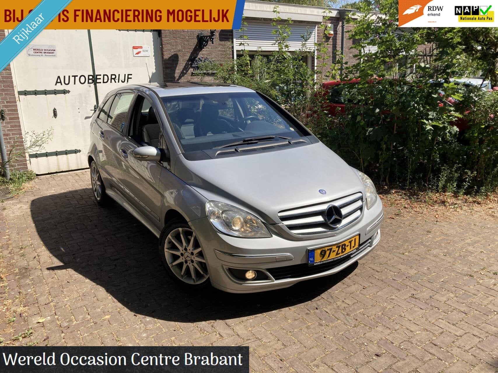 Mercedes B-klasse 200 panorama 2.0 Apk nieuw✅, Auto's, Mercedes-Benz, Voorwielaandrijving, 136 pk, Gebruikt, 4 cilinders