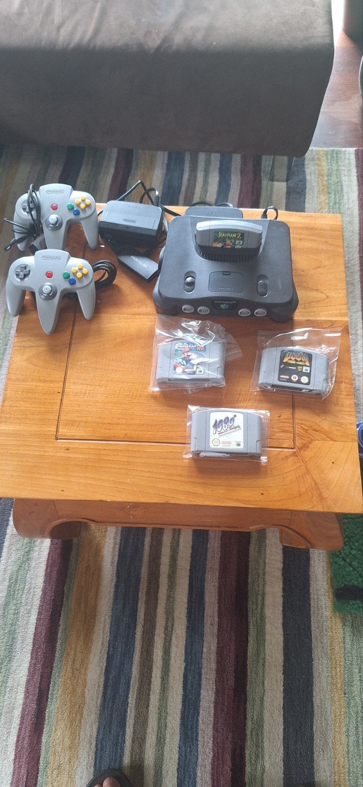 Nintendo 64 console met 2 controllers, HDMI-adapter+ 4 games, Spelcomputers en Games, Spelcomputers | Nintendo 64, Ophalen, Gebruikt