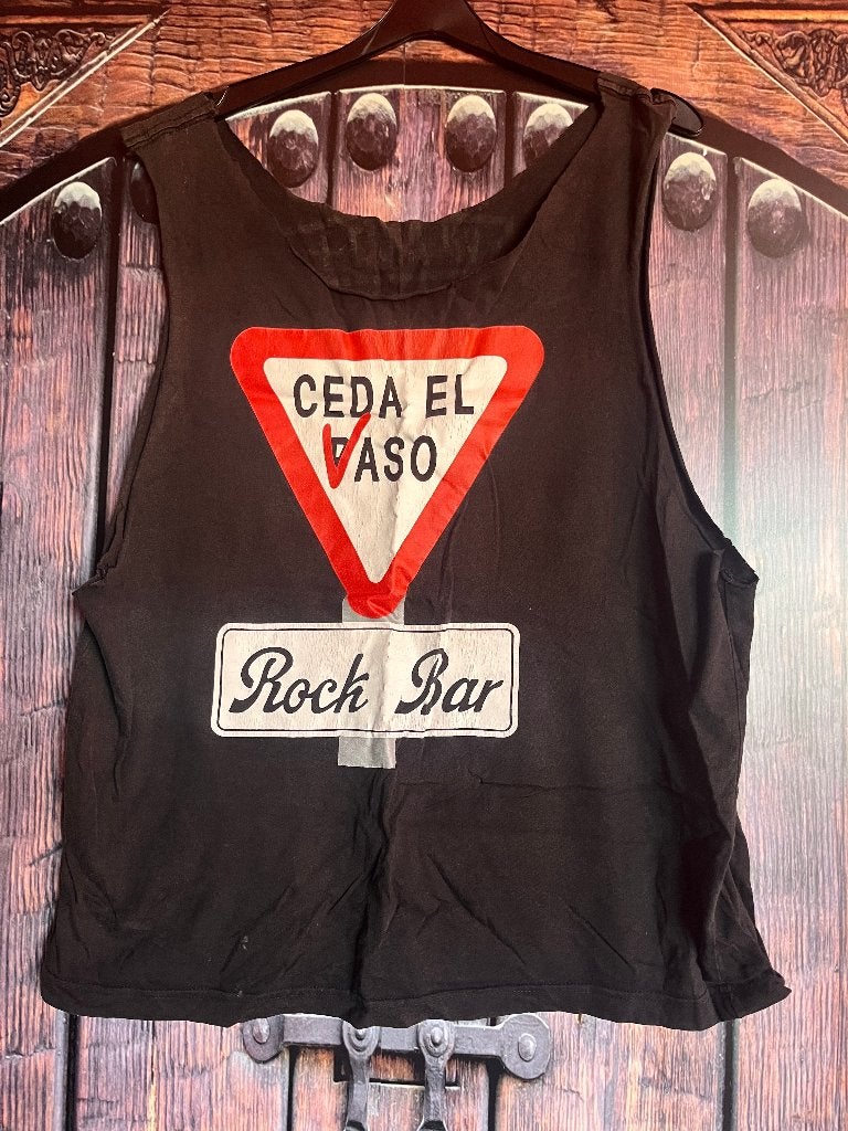 Spaans afgeknipt punkrock shirt maat L nu voor 1,50€, Maat 52/54 (L), Meerkleurig, Ophalen of Verzenden, Gedragen