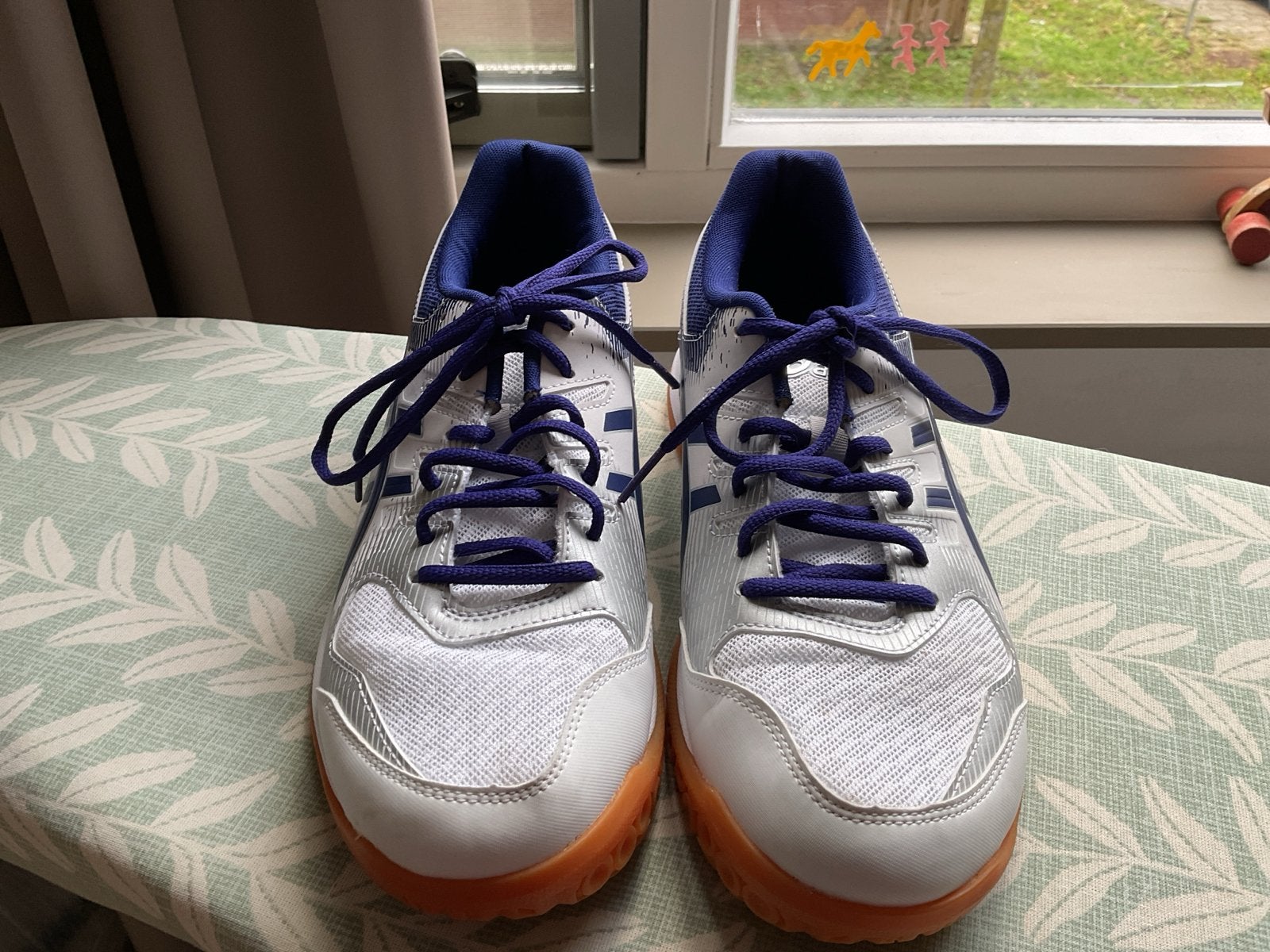 ASICS Gel-Rocket 10 indoorschoenen - Maat 42.5, Ophalen of Verzenden, Zo goed als nieuw