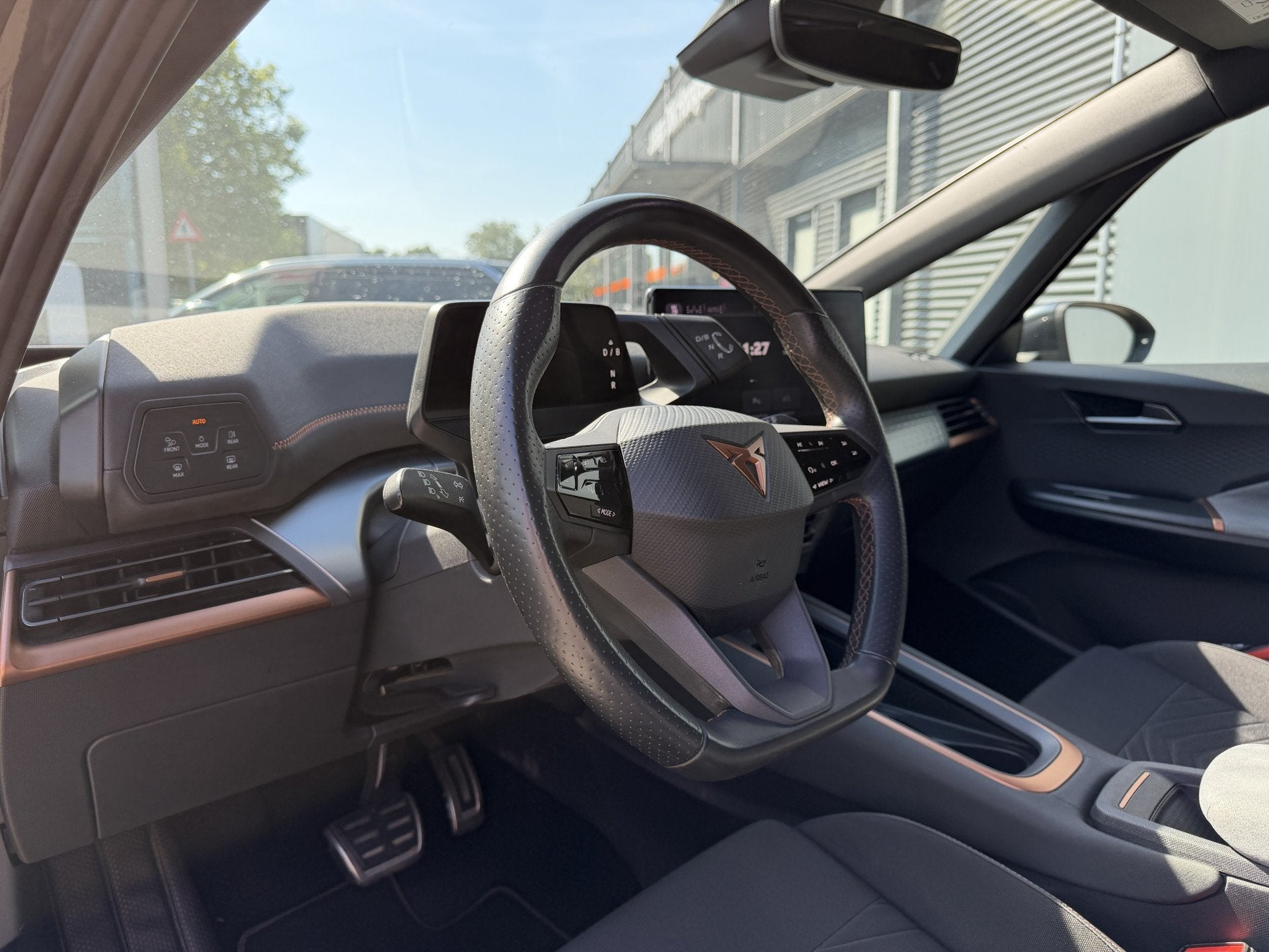 CUPRA Born BWJ 12-2021 | Adrenaline One 62 kWh | WARMTEPOMP, Auto's, Automaat, 419 km, Gebruikt, Zwart