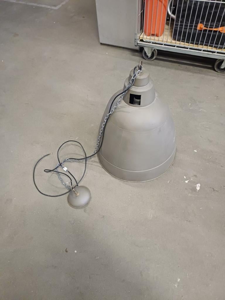 Industriële hanglamp 60cm hoog. Diameter 50cm, Ophalen, 50 tot 75 cm