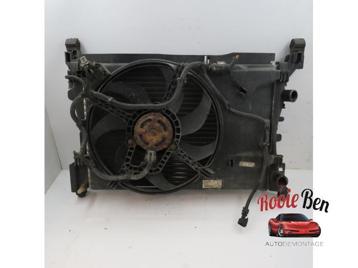 Radiateur van een Opel Corsa, Gebruikt, -, -, Opel