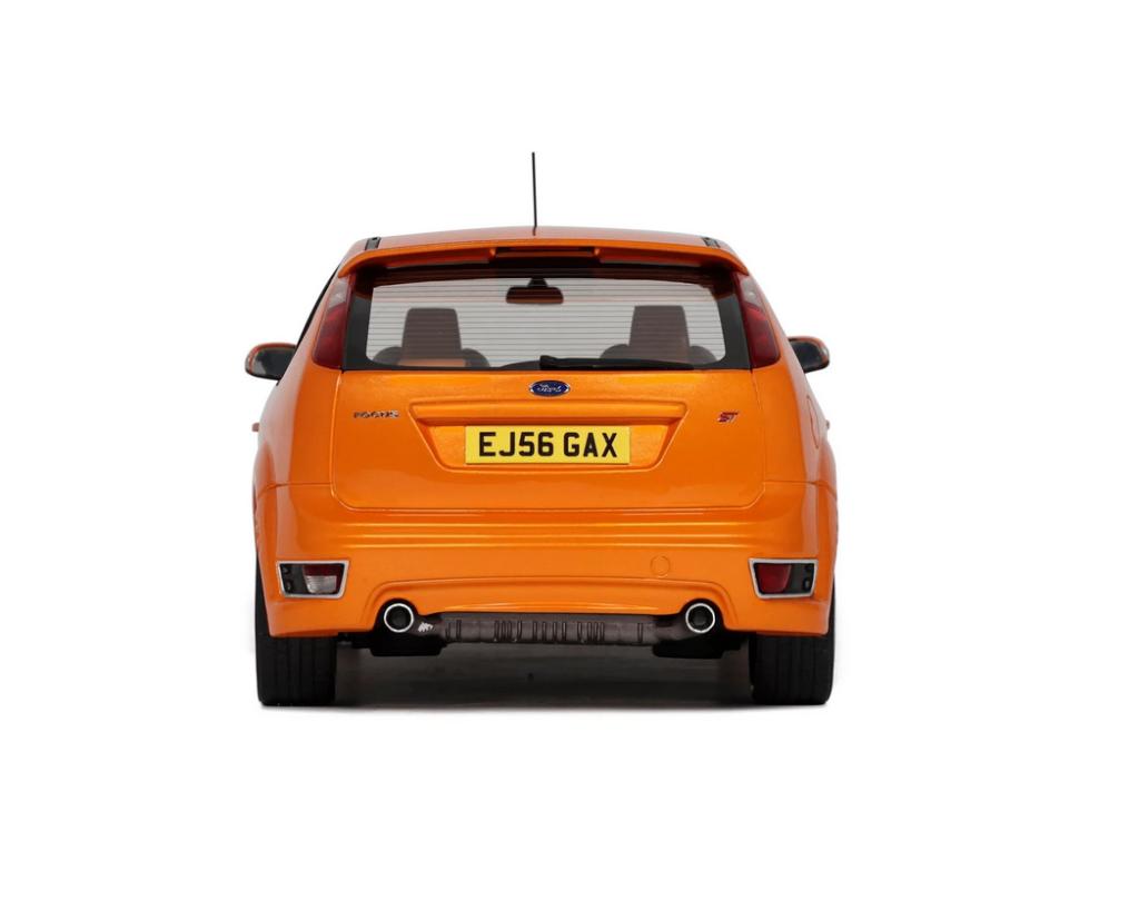 Ford Focus MK 2 ST 2.5 2006 oranje 1/18 OTTO MOBILE OT1078, Hobby en Vrije tijd, Modelauto's | 1:18, Verzenden, Nieuw, OttOMobile