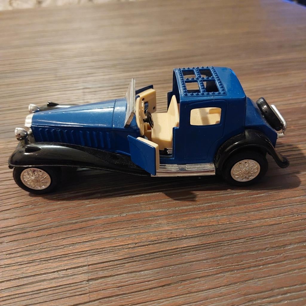 Bugatti Modelauto, Hobby en Vrije tijd, Modelauto's | 1:43, Ophalen of Verzenden