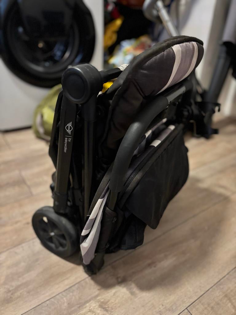 Easywalker Mini Buggy in goede staat!, Ophalen, Zo goed als nieuw, Kinderwagen, Overige merken