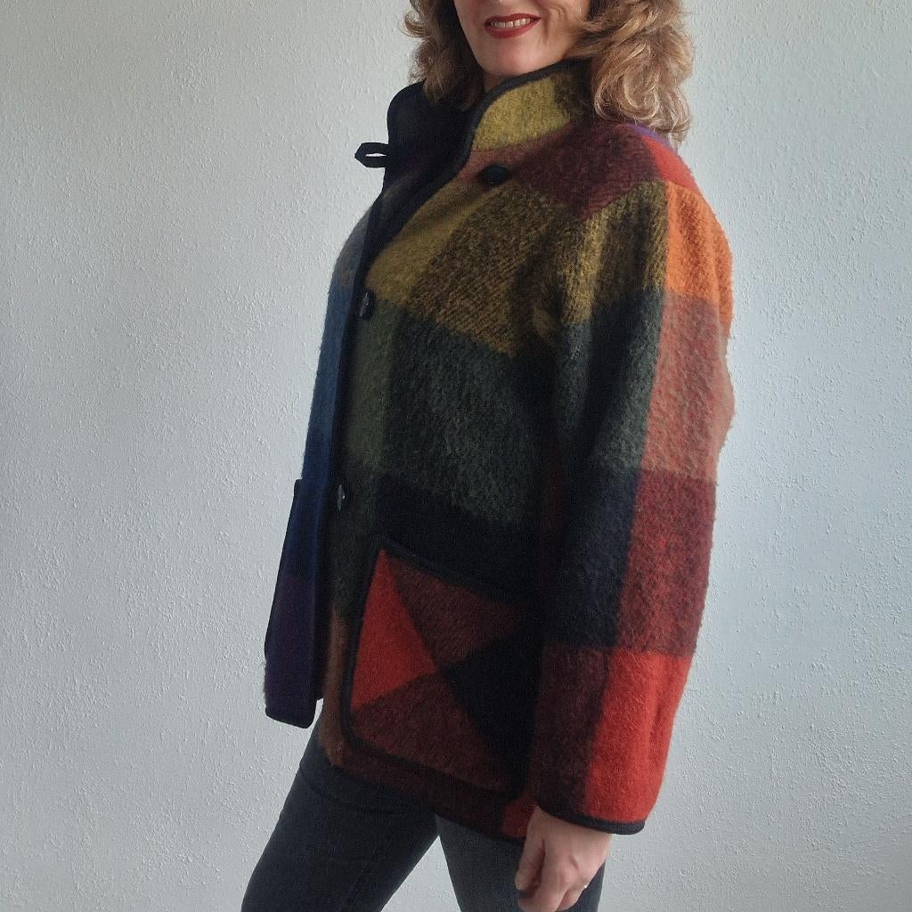 Lillunn jas. Maat M. Multi color geblokt/wol., Kleding | Dames, Maat 38/40 (M), Overige kleuren, Nijmegen, Verhip-vintage.nl