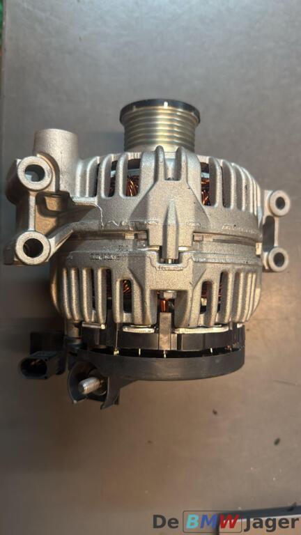 Dynamo  BMW 3-serie E90 E91 LCI 12317533268, Nieuw, Ophalen of Verzenden, BMW, BMW