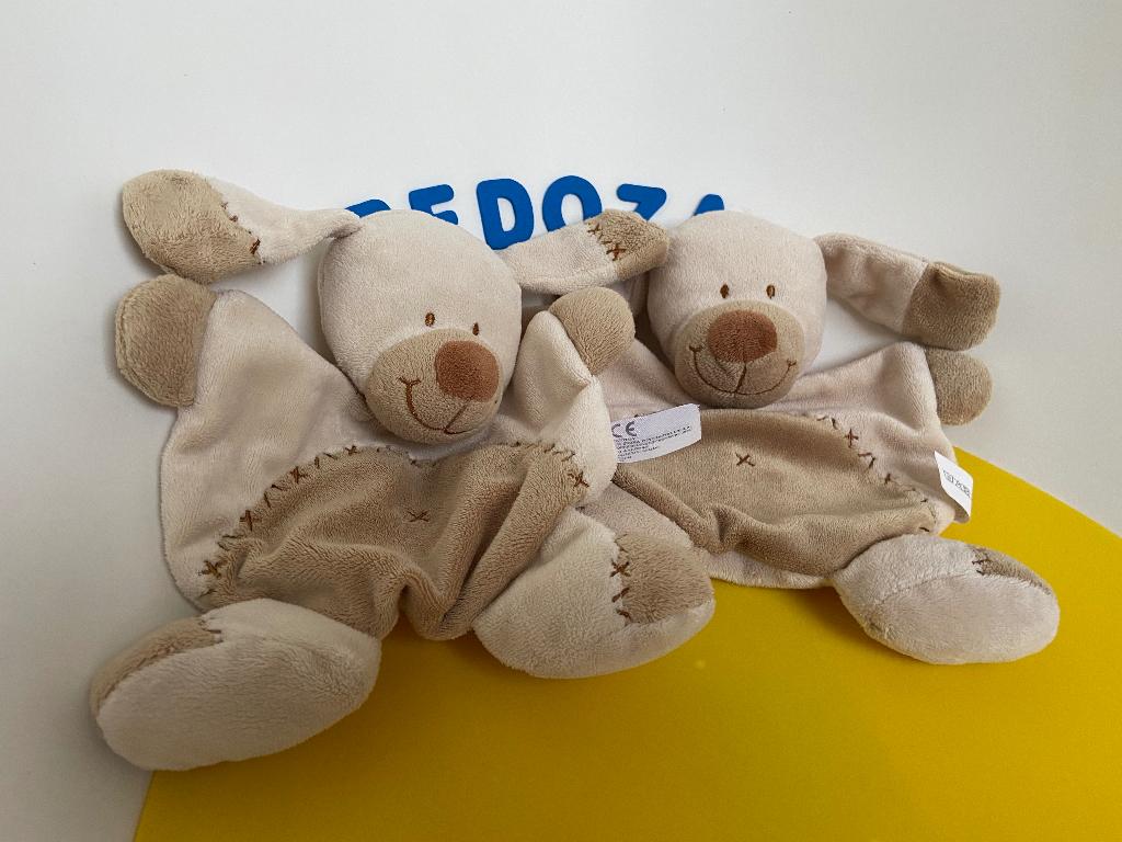 5334 nicotoy doekje hond 2x, Kinderen en Baby's, Speelgoed | Knuffels en Pluche, Ophalen of Verzenden, Zo goed als nieuw, Hond