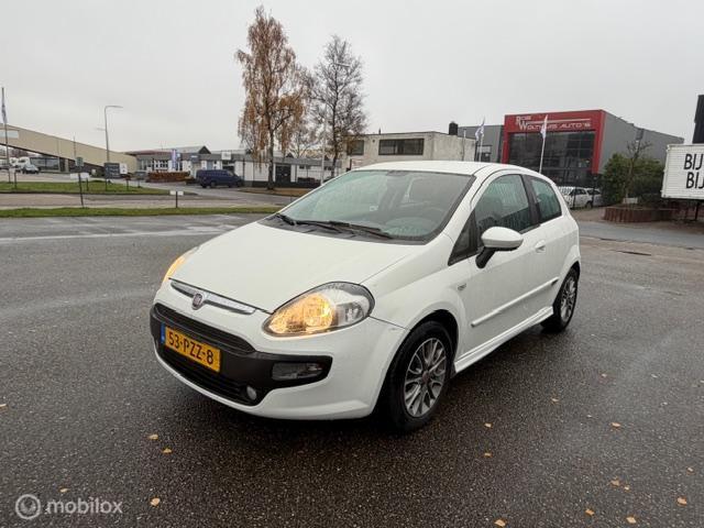 Fiat Punto Evo 1.3 M-Jet Dynamic ZEER ZUINIG MET NW APK!, Voorwielaandrijving, Euro 5, Stof, Gebruikt