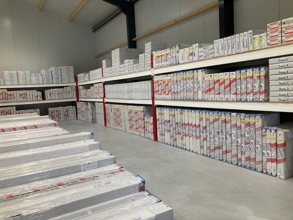 Nieuwe en goedkope vlakke Thermrad Plateau radiatoren!, 30 tot 80 cm, Radiator, Nieuw, Ophalen of Verzenden
