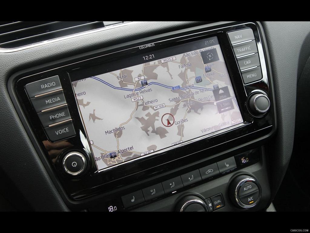 skoda octavia navigatie update 2026 op locatie, Ophalen of Verzenden, Nieuw