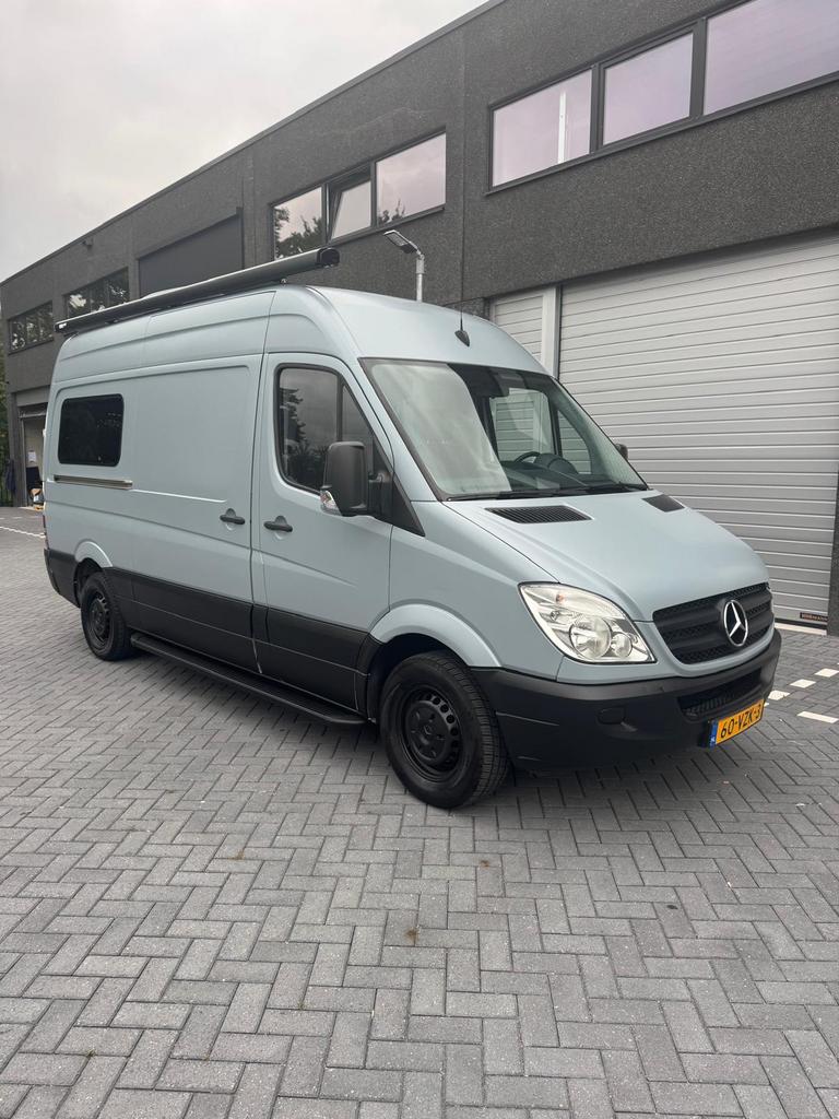 Mercedes Sprinter Buscamper – Uniek interieur met Murphy bed, Automaat, Chemisch toilet, Tot en met 2, Mercedes-Benz