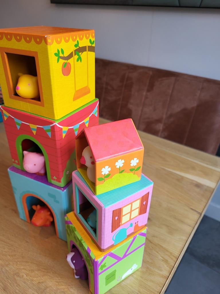 Djeco stapeltoren, Ophalen, Zo goed als nieuw, Kunststof