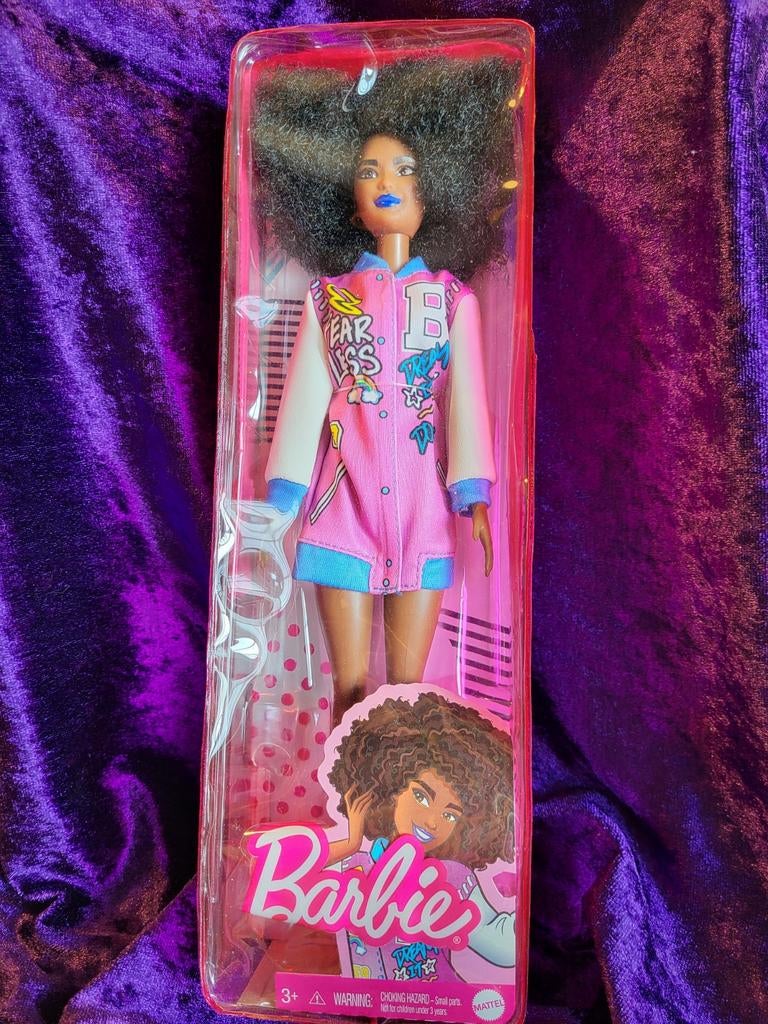 Barbie mattel 2020, Verzamelen, Poppen, Ophalen of Verzenden, Nieuw, Pop