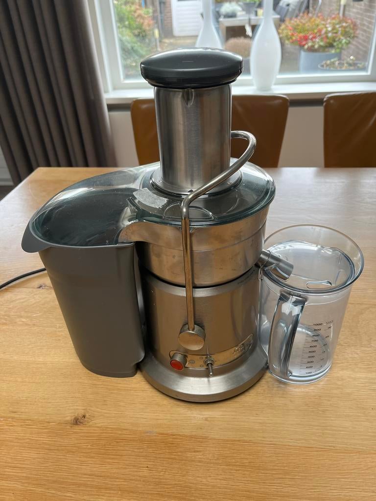 Solis 843 sapcentrifuge, Ophalen, Gebruikt, Sapcentrifuge