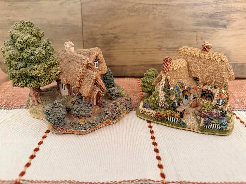 Lilliput Lane huisjes: Woodman's retreat & Coronation Arms, Ophalen of Verzenden, Nieuw, Overige typen