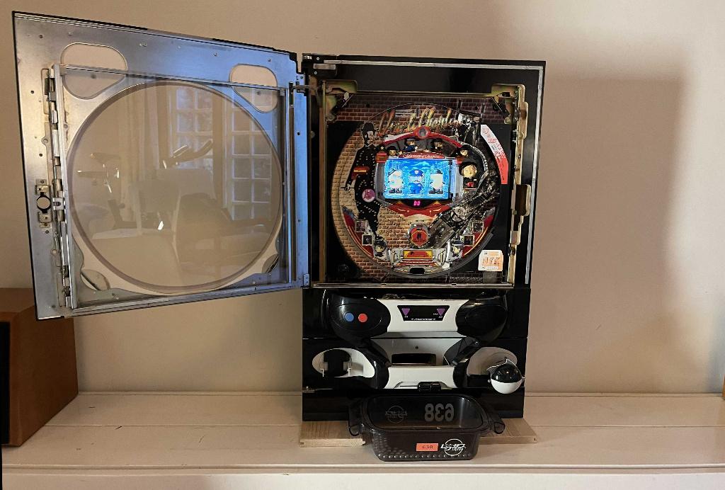 Pachinko Charlie Chaplin, Ophalen, Gebruikt