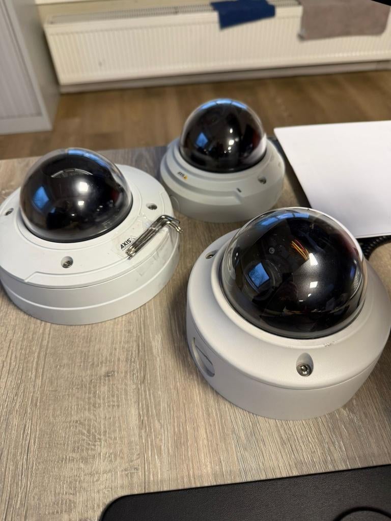 Diverse PoE camera's, Ophalen of Verzenden, Gebruikt, Binnencamera