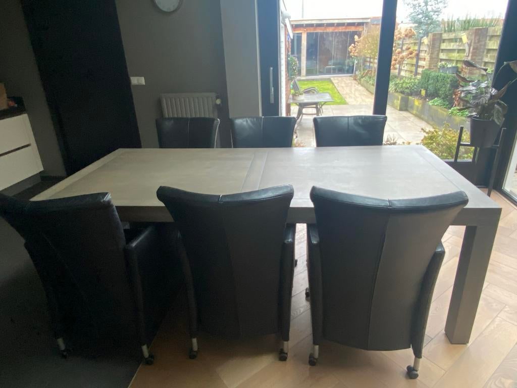 Massief eiken eettafel met 6 leren eetstoelen, Huis en Inrichting, Tafels | Eettafels, Ophalen, Gebruikt, 100 tot 150 cm, Eikenhout