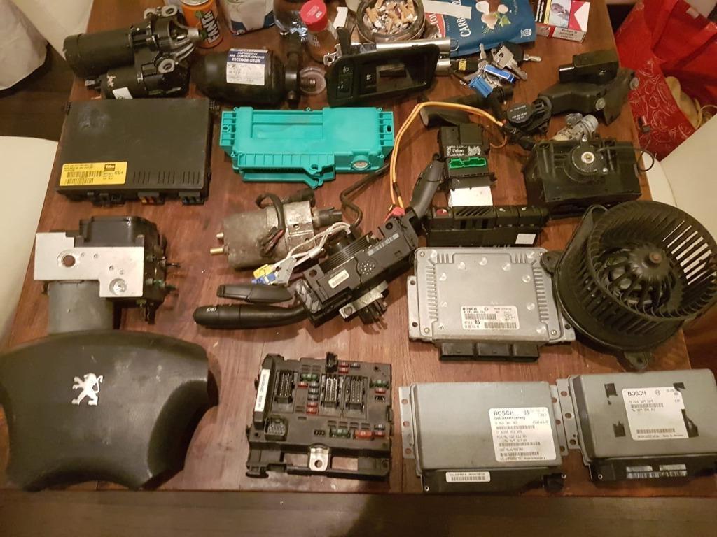 Diverse onderdelen Peugeot 406 coupé 3.0 2002/2004 XFX, Auto-onderdelen, Ophalen of Verzenden, Gebruikt, Peugeot