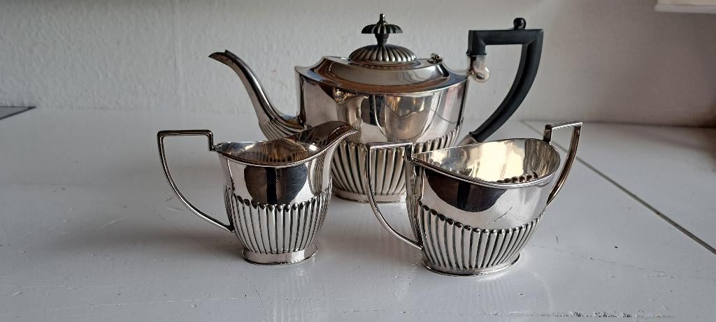 Verzilverd theeservies ., Ophalen of Verzenden