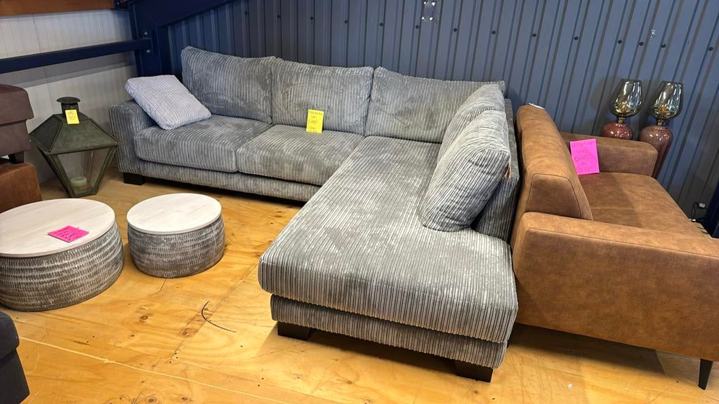 Hoekbank grijze brede ribstof. 270x220 cm, Ophalen, Nieuw, 150 cm of meer, Vierpersoons of meer