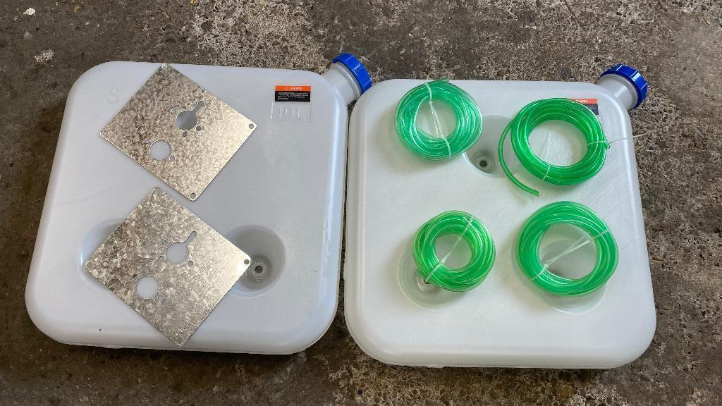 Dieselkachel toebehoren 2 x 10l tank / dieselleiding / plaat, Minder dan 30 cm, Overige typen, Nieuw, Minder dan 60 cm