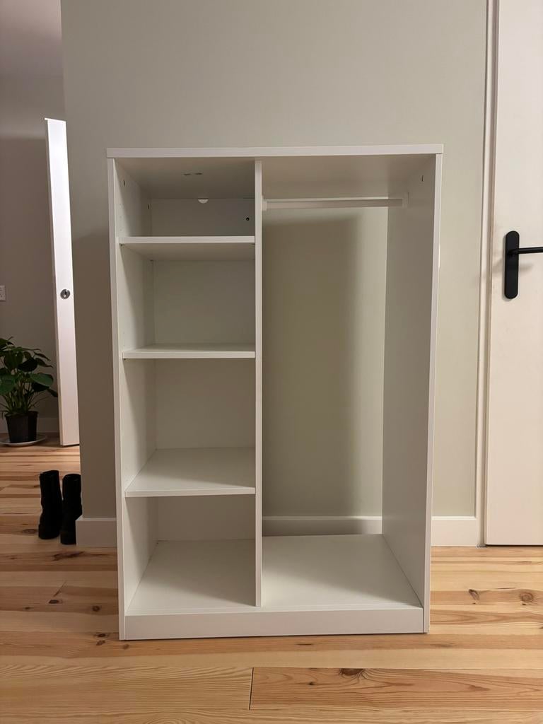 IKEA Kinderkast montessori stijl, Kinderen en Baby's, Kinderkamer | Commodes en Kasten, Ophalen, Gebruikt, Kast, 50 tot 70 cm