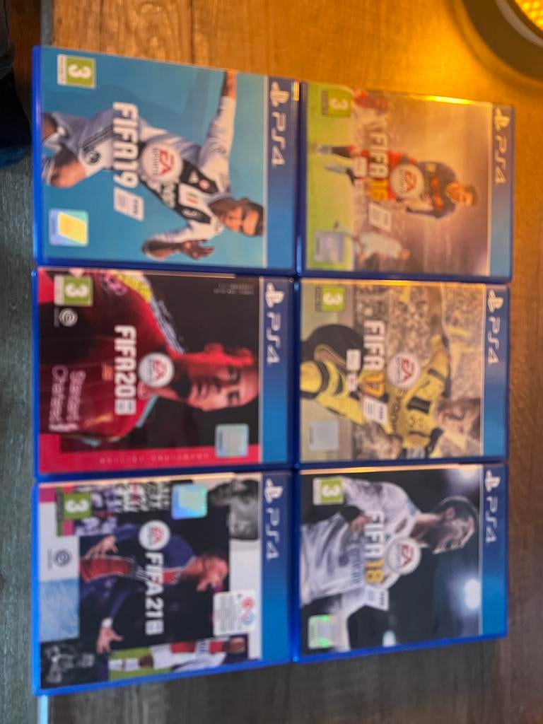 PS4 Games - FIFA, GTA, F1, Ophalen, Gebruikt, 1 speler, Eén computer
