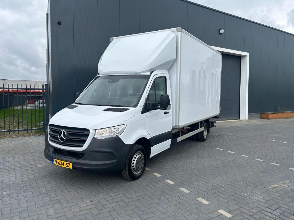 Huren Bakwagen/Verhuiswagen/Laadklep/huur KM VRIJ!, Diensten en Vakmensen, Verhuur | Auto en Motor, Personenauto