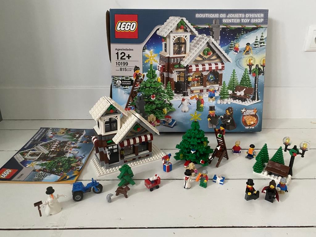 LEGO 10199 Wintertoy shop Compleet met doos nieuwstaat!, Ophalen of Verzenden, Zo goed als nieuw