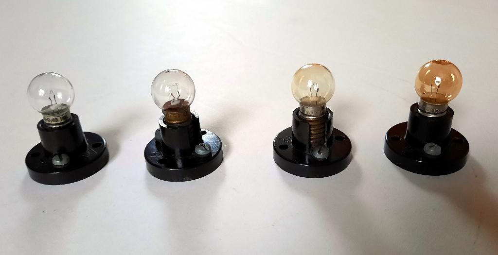 Lampvoetjes E10 fitting + lampjes (6V), Ophalen of Verzenden, Gebruikt