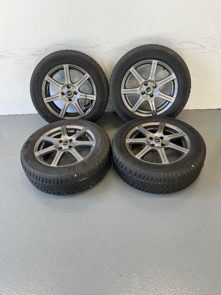 Winterset Renault Captur 4x100 205/60/16 Continental SET 87, Auto-onderdelen, Banden en Velgen, Ophalen, Gebruikt, 16 inch, Banden en Velgen