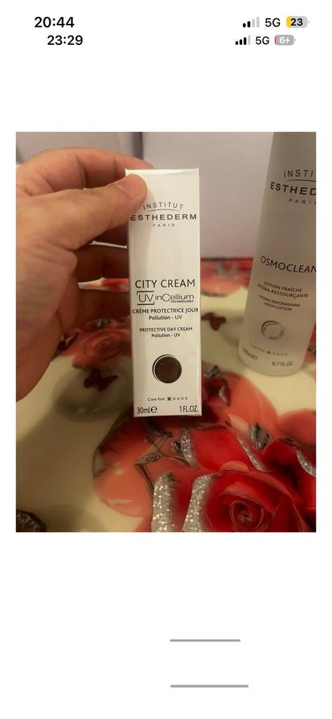 Esthederm gezichts verzorging, Ophalen of Verzenden, Nieuw, Gehele gezicht, Verzorging