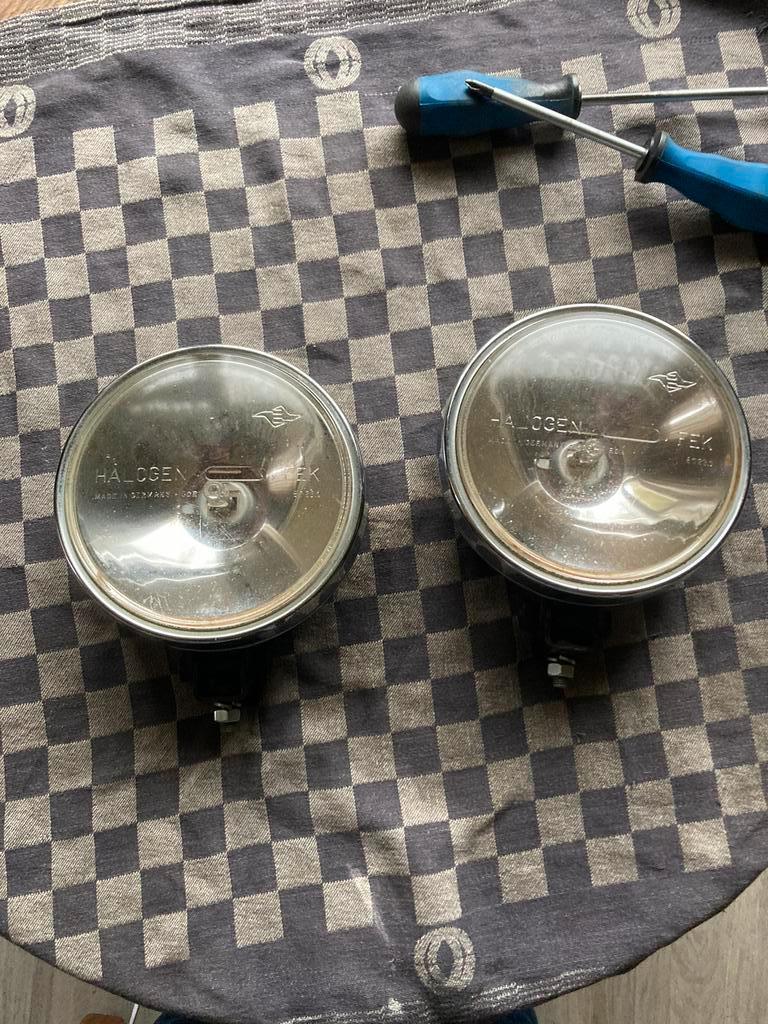 Oldtimer 2 verstralers merk FEK DDR  lampen 15 cm, Auto-onderdelen, Ophalen of Verzenden, Gebruikt