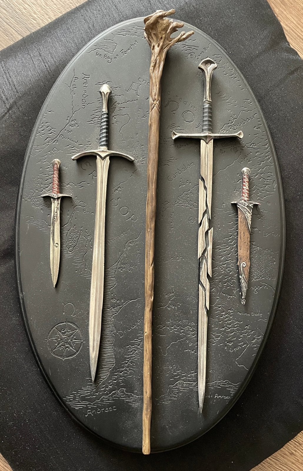 The Arms of the Fellowship,Collection lord of the rings, Ophalen of Verzenden, Zo goed als nieuw