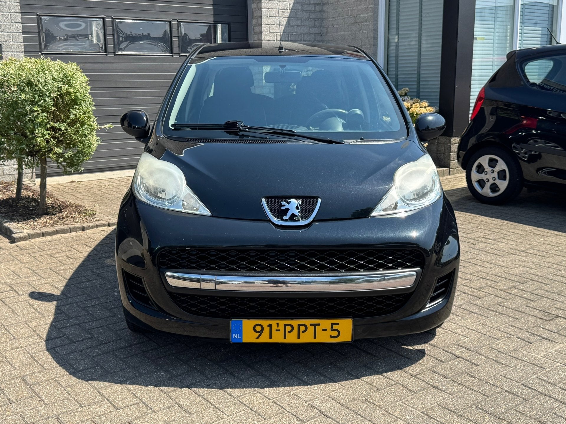 Peugeot 107 1.0-12V Urban Move, Voorwielaandrijving, Stof, Gebruikt, 4 stoelen