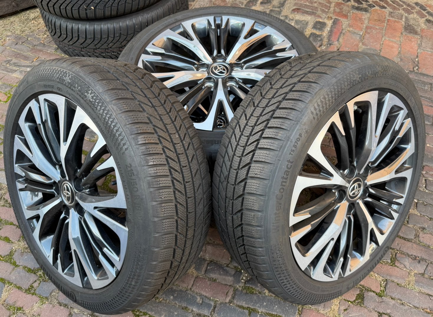 ALS NW 18” Toyota Yaris Cross velgen +Conti winterbanden 8mm