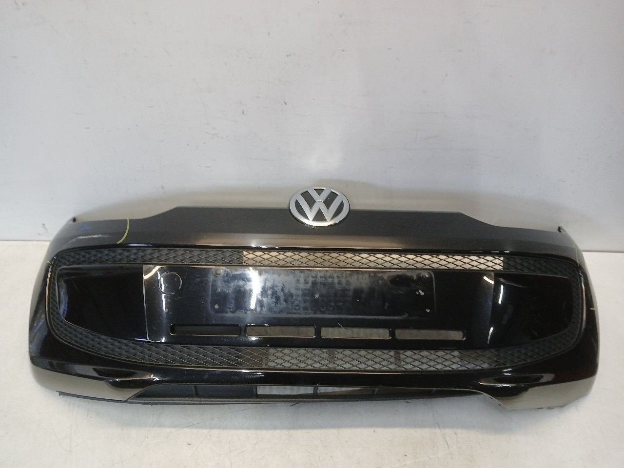 Bumper voor Volkswagen Up, Onderdelen@venauto.nl, Van der Ven Autorecycling B.V., Gebruikt, Ettenseweg 76, 4706 PB Roosendaal, The Netherlands