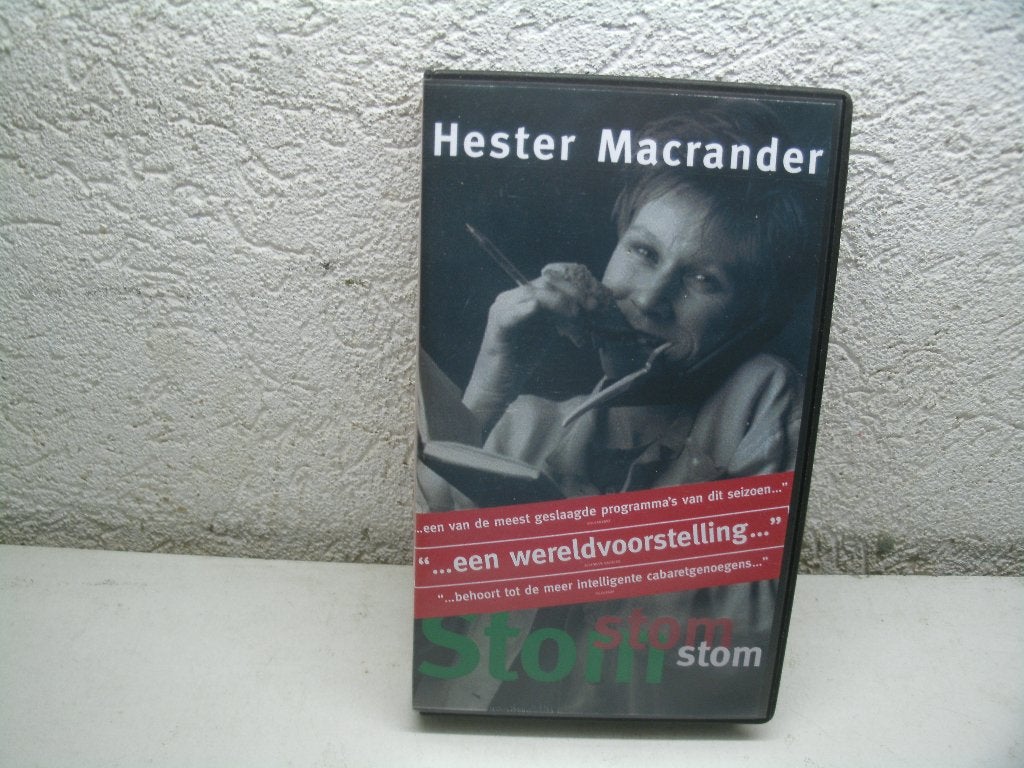 vhs 238b stom/stom/stom een wereld voorstelling, Alle leeftijden, Ophalen of Verzenden, Zo goed als nieuw