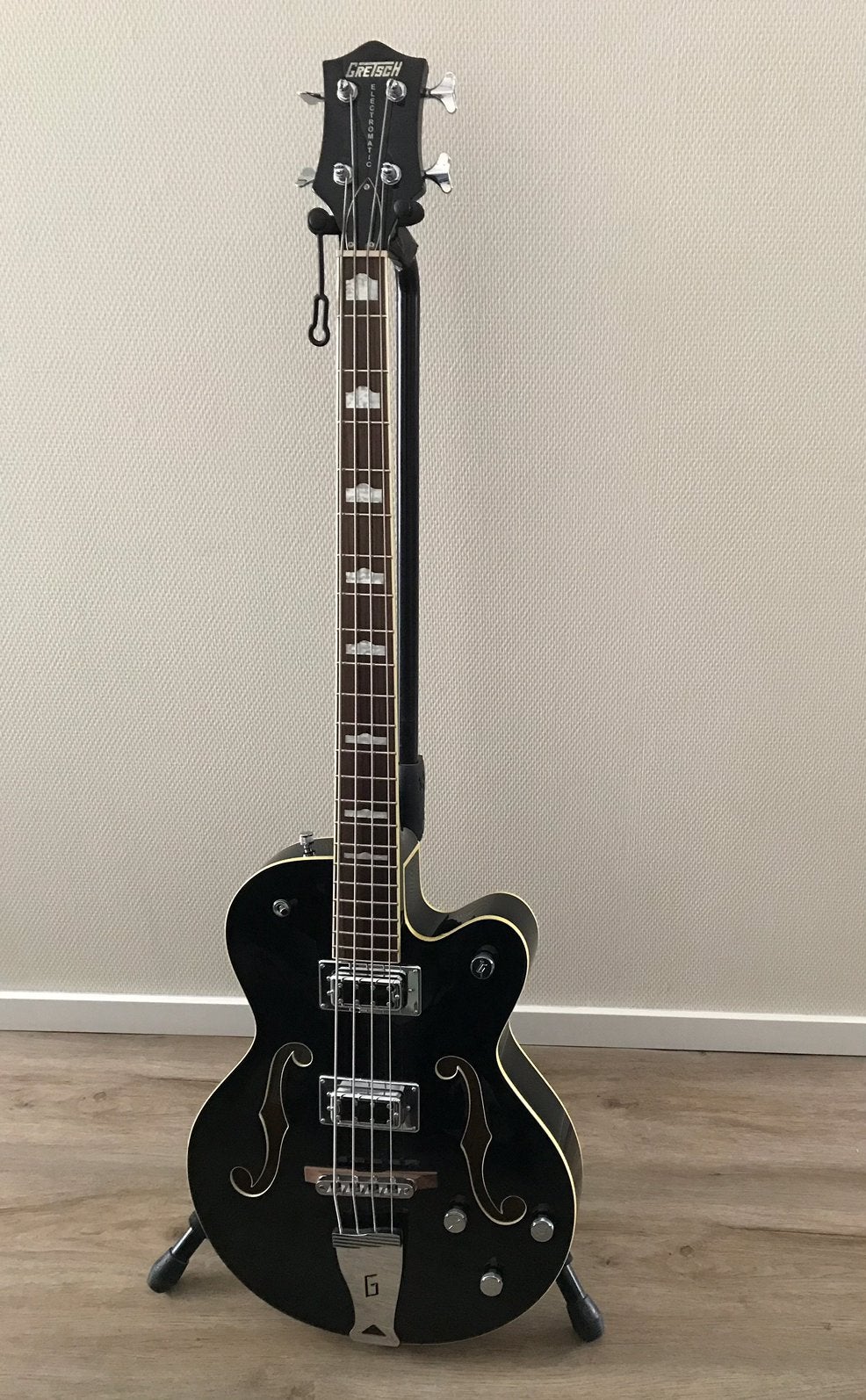 Basgitaar Gretsch hollowbody incl.koffer, Ophalen, Zo goed als nieuw