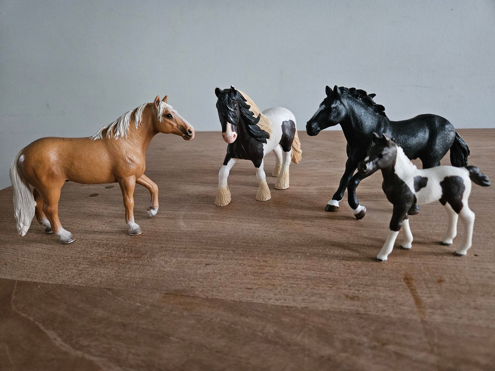 Schleich paarden set - 4 stuks, Ophalen of Verzenden, Gebruikt, Jongen of Meisje