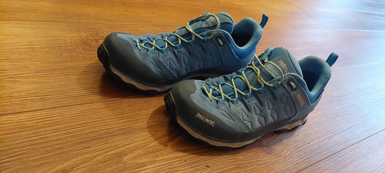 Meindl Lite Trail Lady GTX Wandelschoenen - Maat 40, Sport en Fitness, Bergsport en Wandelen, Ophalen of Verzenden, Zo goed als nieuw
