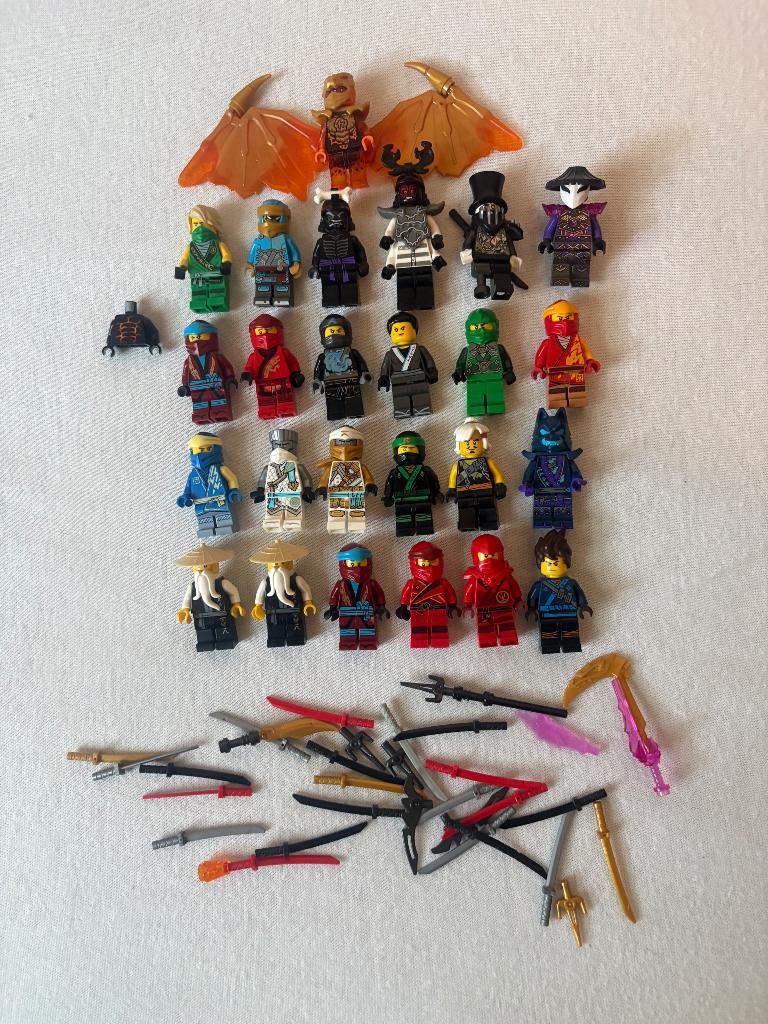 Lego Ninjago minifiguren, Kinderen en Baby's, Speelgoed | Duplo en Lego, Ophalen of Verzenden, Zo goed als nieuw, Minifiguur, Lego