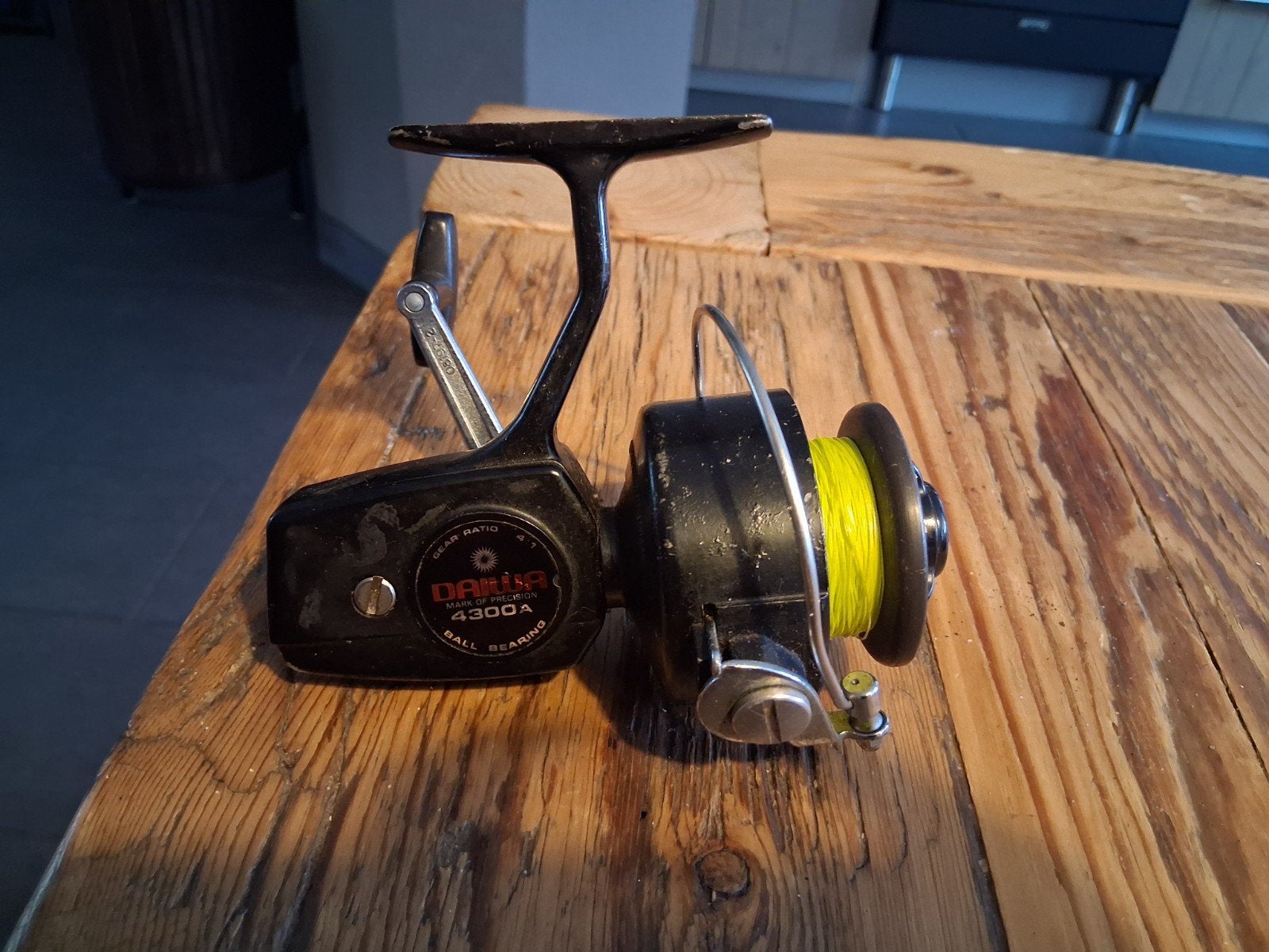 Daiwa 4300A Vismolen - Vintage en Functioneel, Watersport en Boten, Ophalen of Verzenden, Gebruikt, Molen