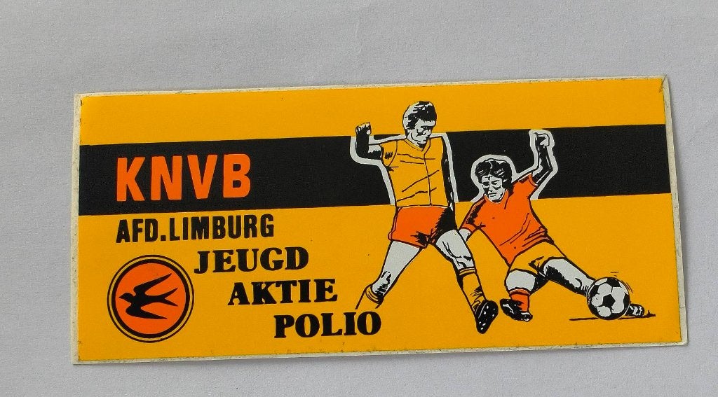 Sticker K.N.V.B afd. Limburg jeugd aktie polio, Ophalen of Verzenden, Zo goed als nieuw, Sport