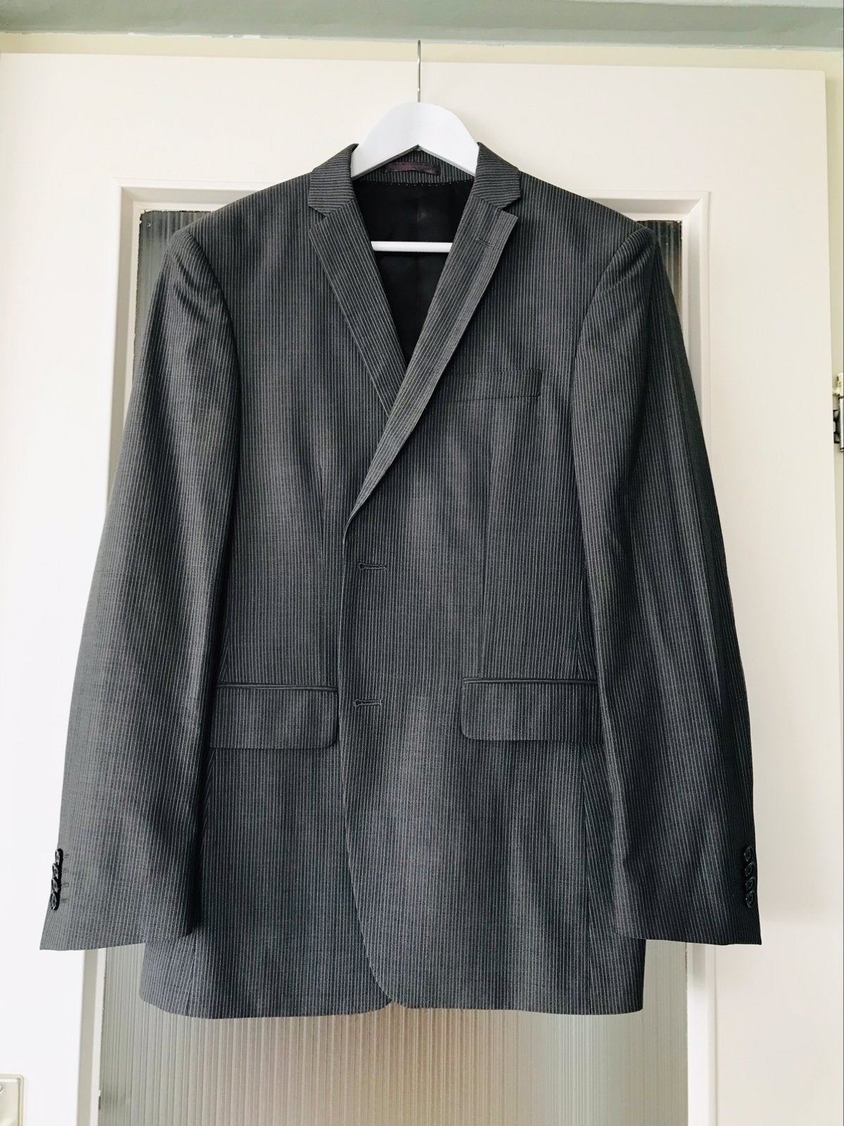 WE Heren Kostuum Mt 48 Grijs Colbert Krijtstreeppak Pantalon, WE, Maat 48/50 (M), Ophalen of Verzenden, Zo goed als nieuw