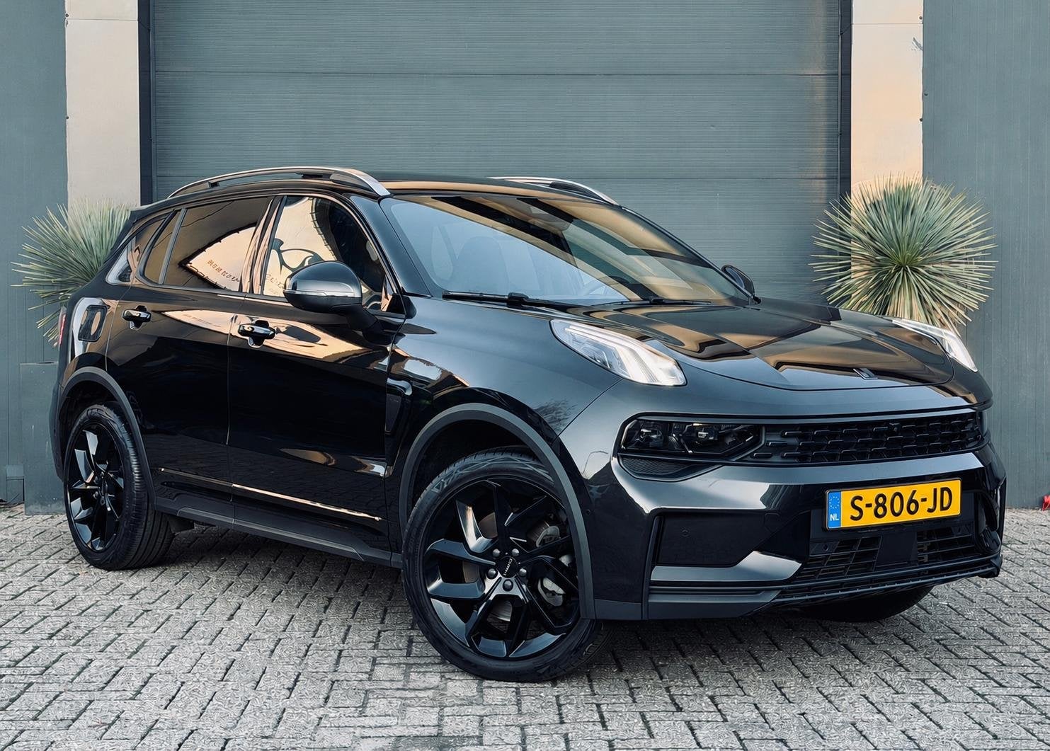 Lynk & Co 01 1.5/Pano/Navi/Camera/BlackStyle, Stof, Euro 6, Bedrijf, 1854 kg