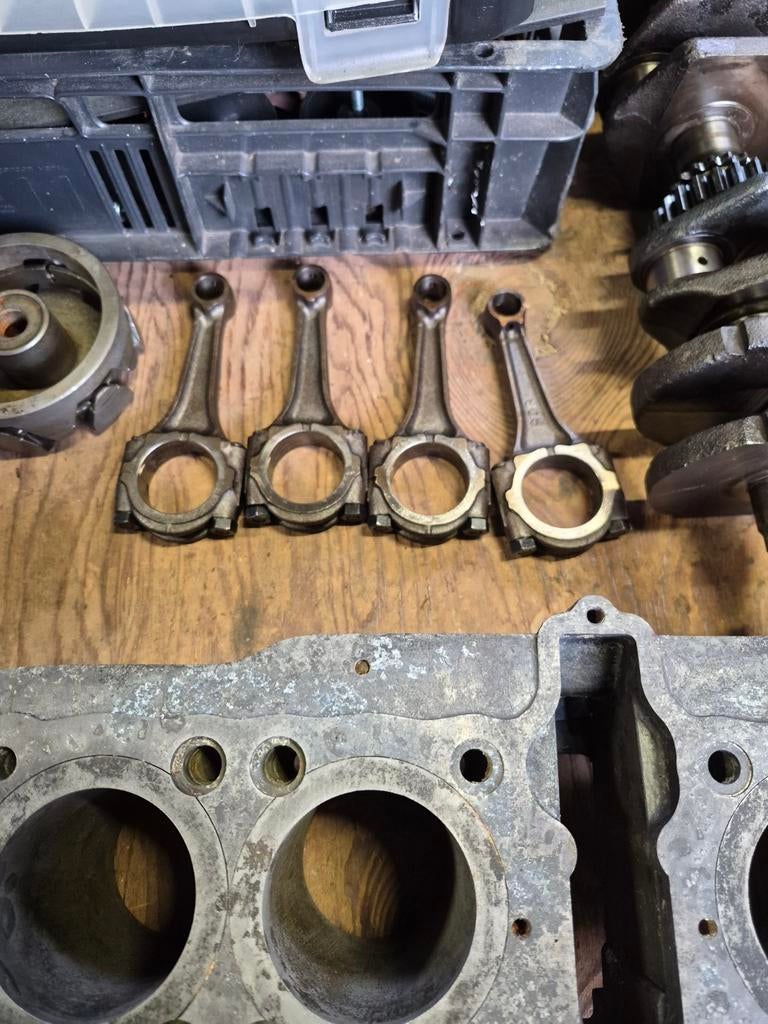 Cb500/550 750 four onderdelen., Verzenden